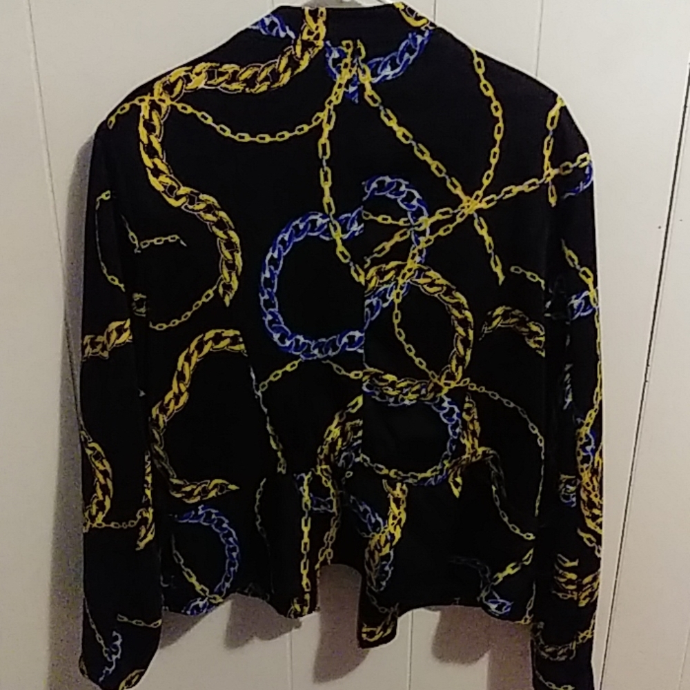 Woman's Jacket - Picture 2 of 2